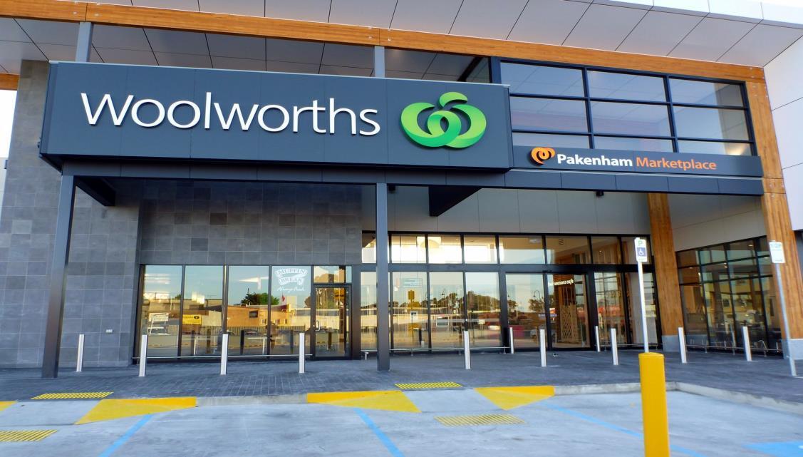 Pakenham Market Place shopping centre entry with Woolworths signage